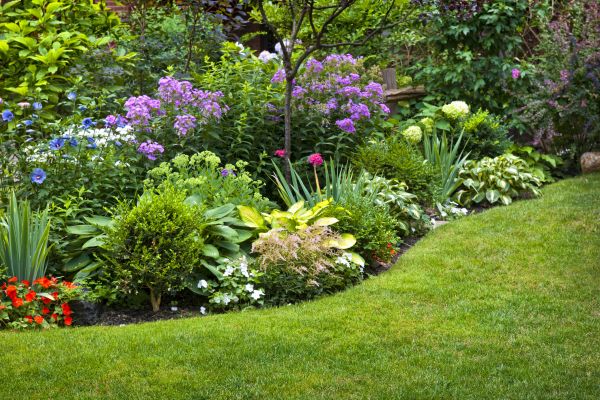 Flower Bed Service in Poulsbo