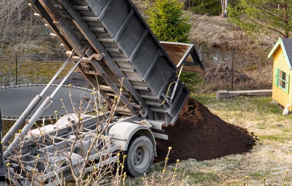 Yard Soil Delivery in Poulsbo