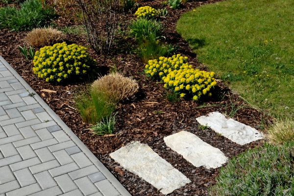 Garden Mulch Installation in Poulsbo